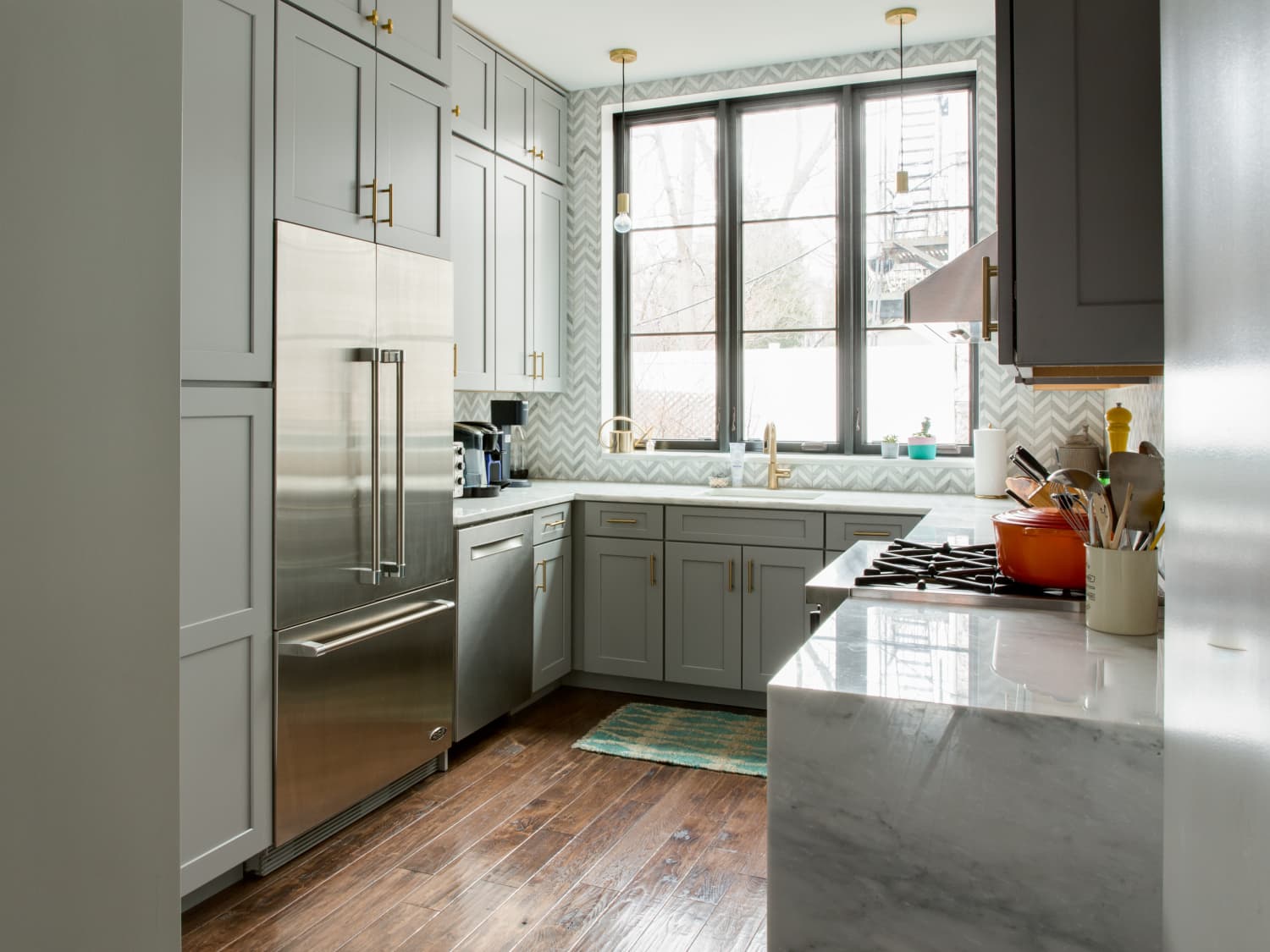Why Kraftmaid Outlet Store Is Good for Cheap Kitchen Cabinets